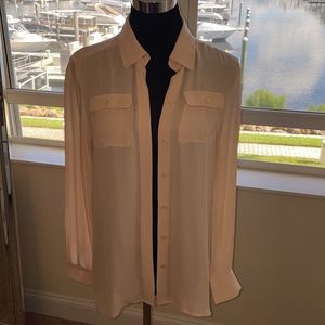 Parker blush silk long sleeve collared button up silk blouse, medium. NWOT